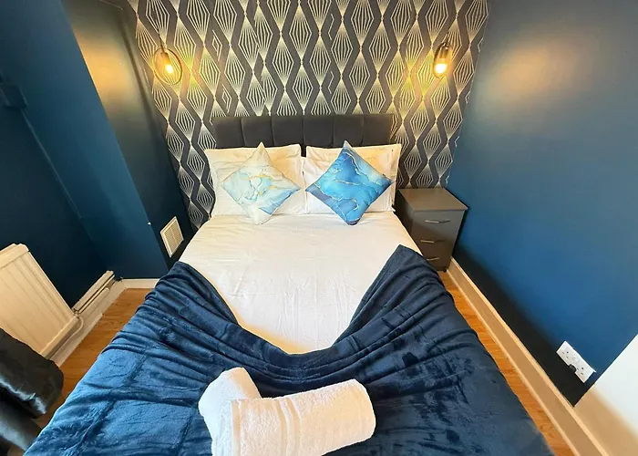 A4-1St Floor 3 Bed Flat Near Elephant And Castle