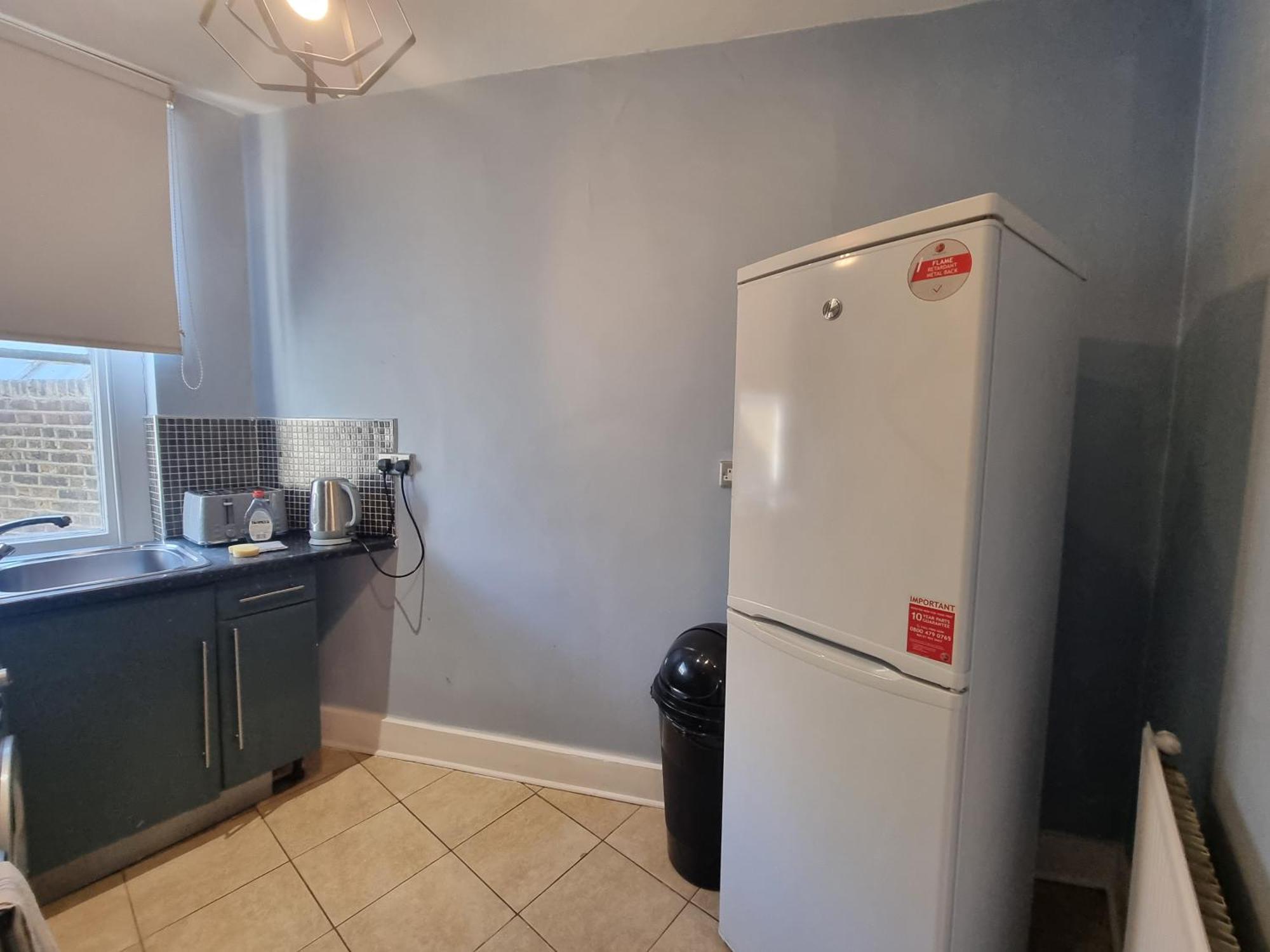 A4-1st Floor 3 Bed Flat Near Elephant And Castle Appartamento