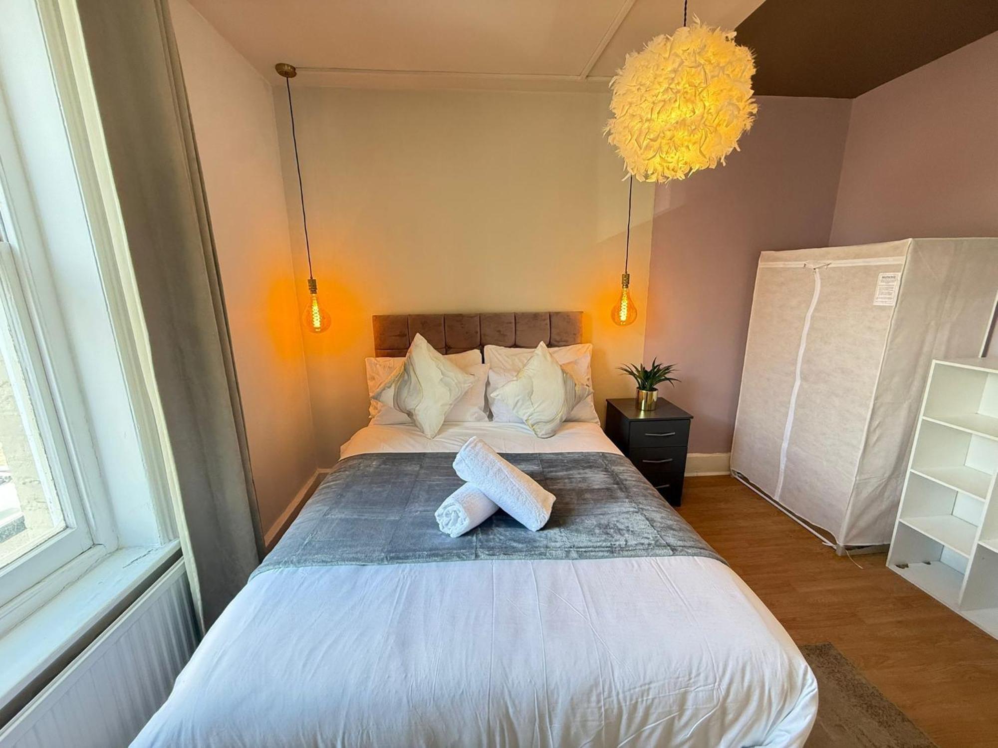 A4-1st Floor 3 Bed Flat Near Elephant And Castle *
